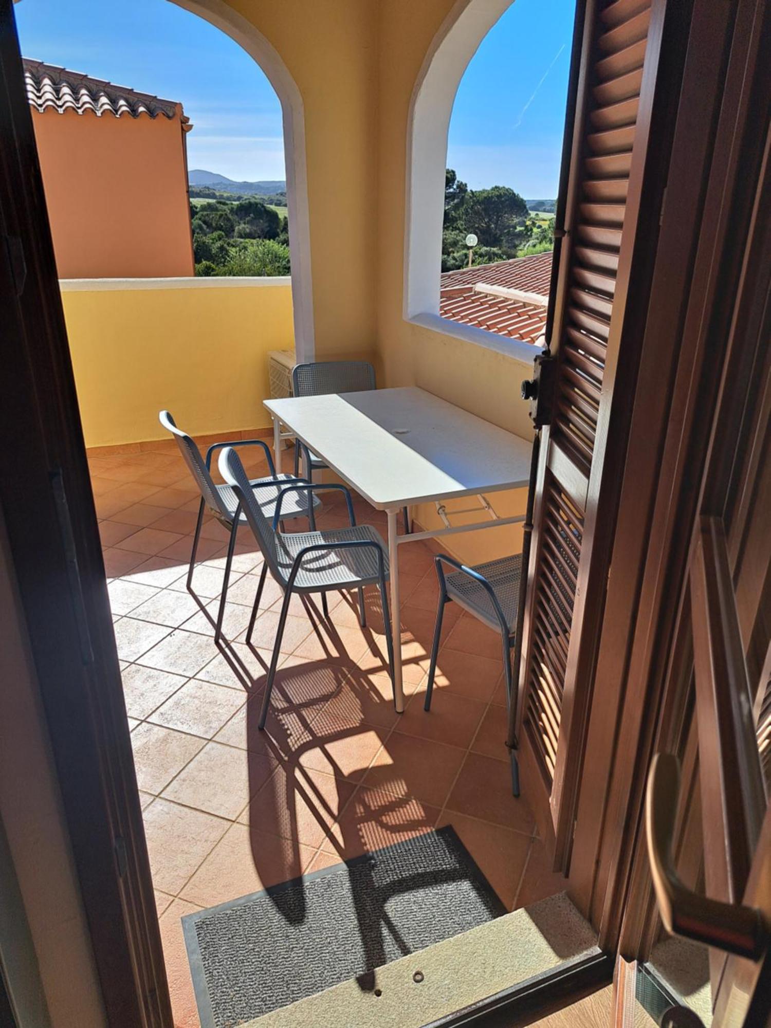 Ferienwohnung Surf House Mirice Vignola Mare Exterior foto
